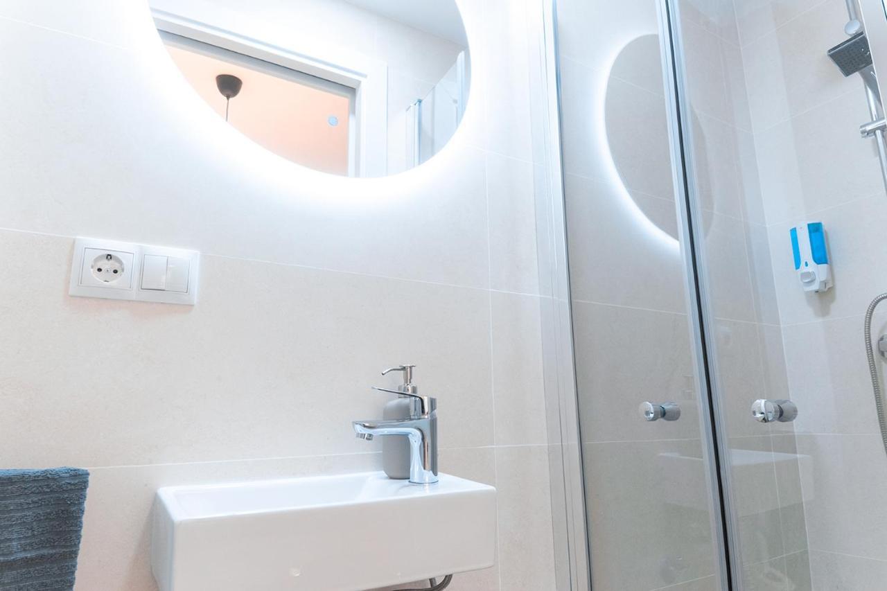 Downtown Apartment Seville Luaran gambar